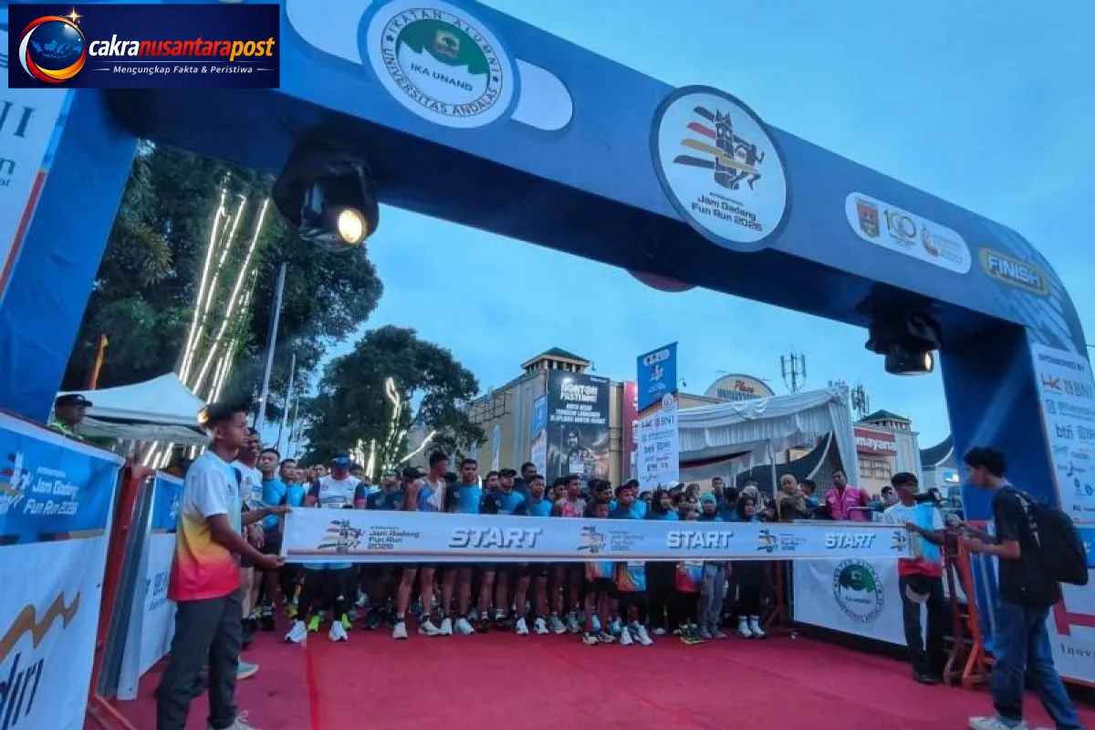 Ribuan Pelari Semarakkan International Jam Gadang Fun Run 2026 di Bukittinggi